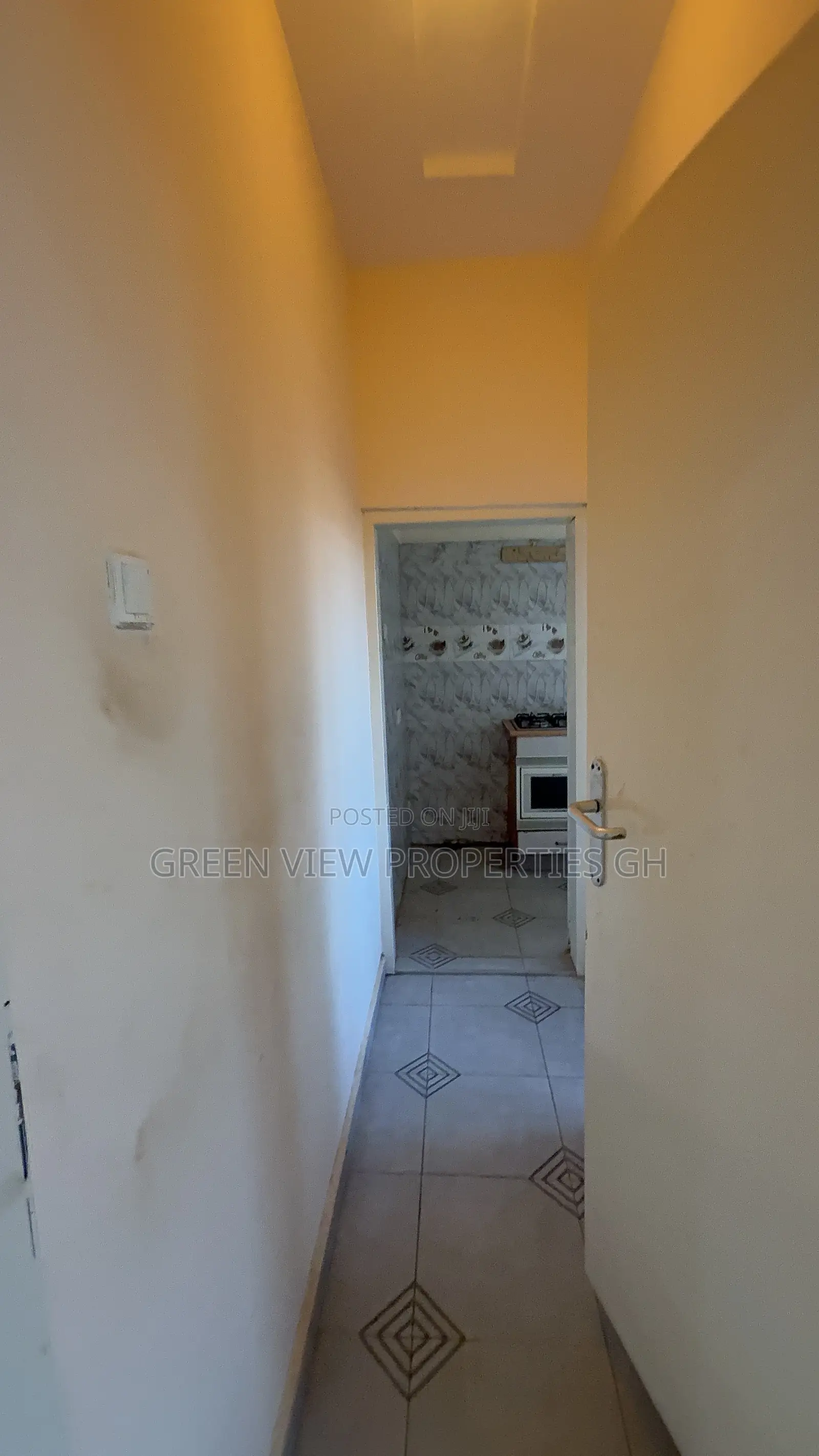 1bdrm Apartment in West Hills Mall Area for rent in West Hills Mall Area