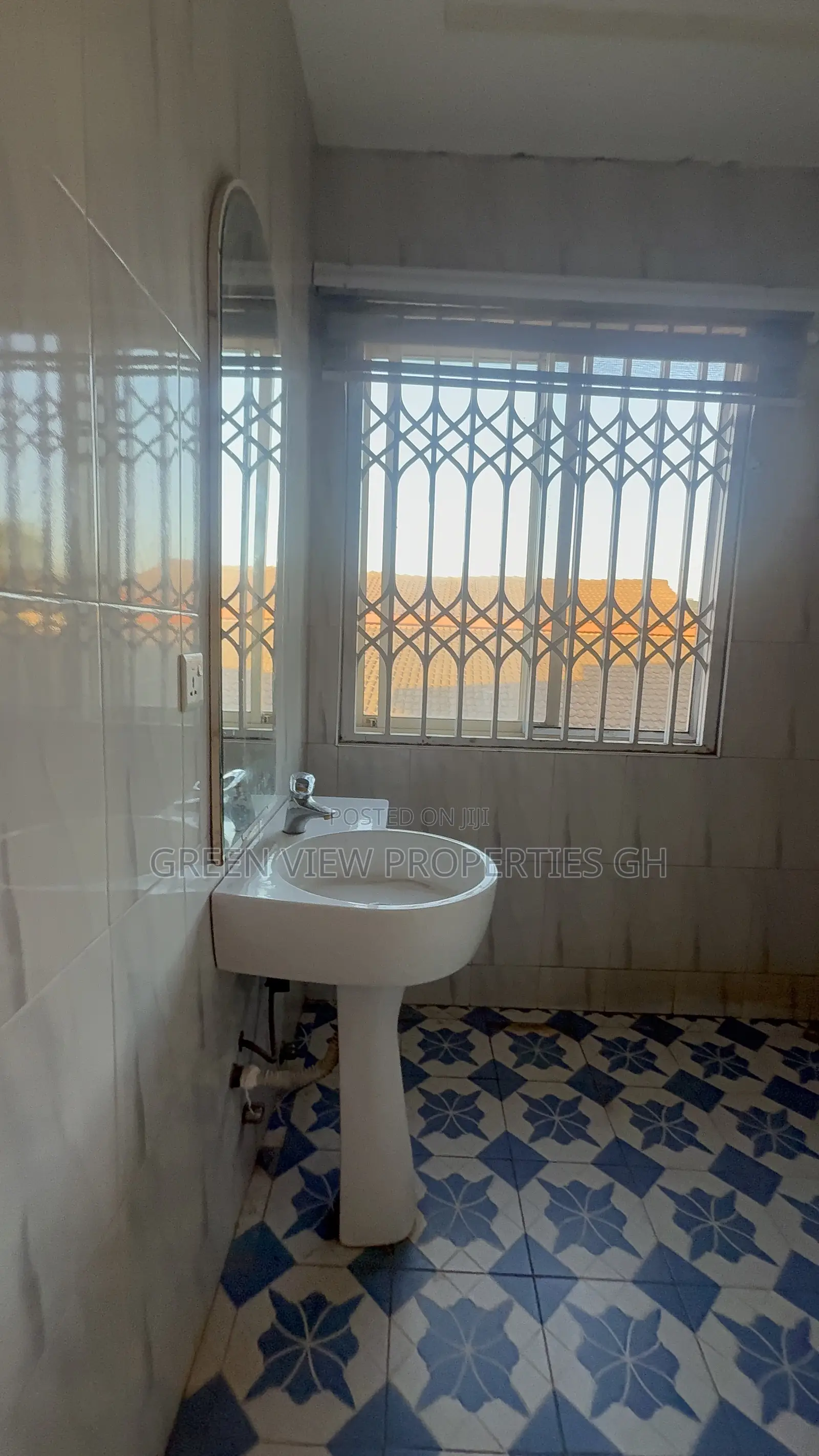 1bdrm Apartment in West Hills Mall Area for rent in West Hills Mall Area