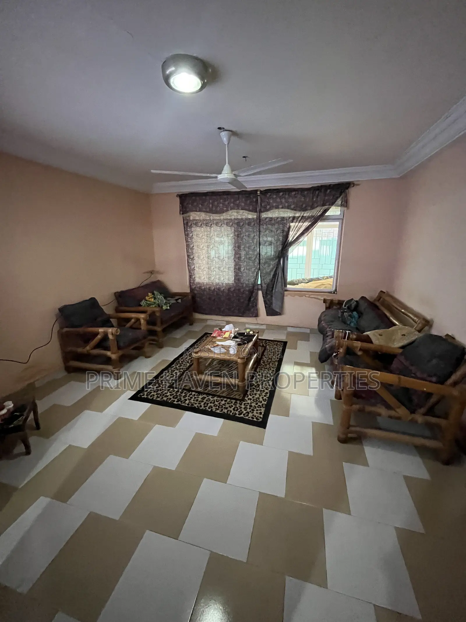 Furnished 10bdrm House in Agbogba for sale in Agbogba