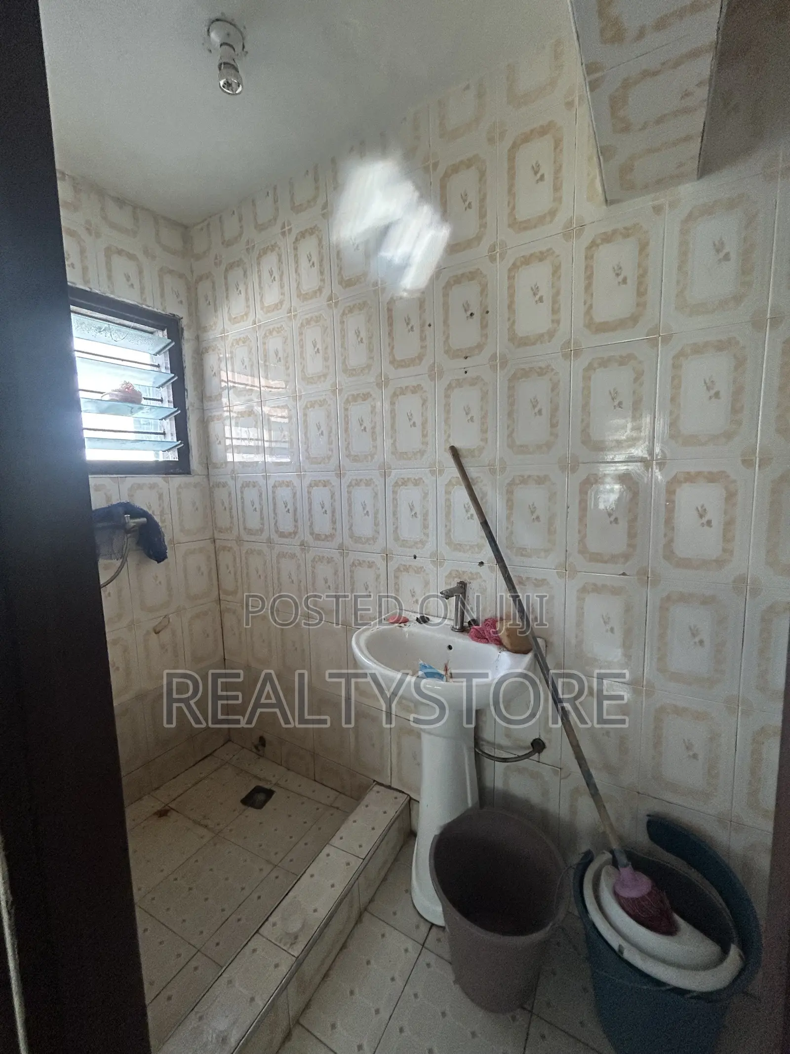 2bdrm Apartment in Xxx, Accra Metropolitan for rent in Accra Metropolitan