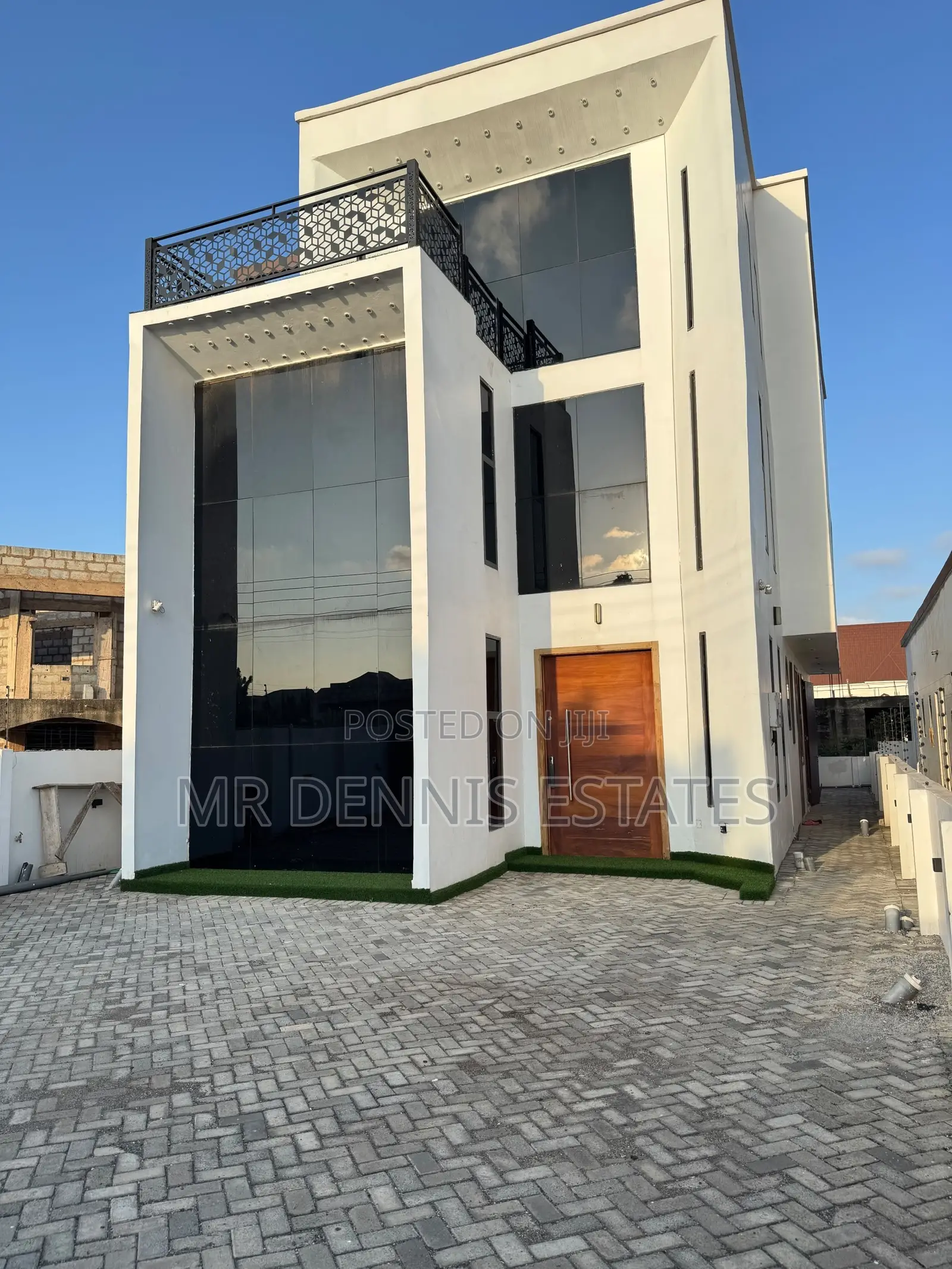 5bdrm House in East Legon Hills for sale in East Legon