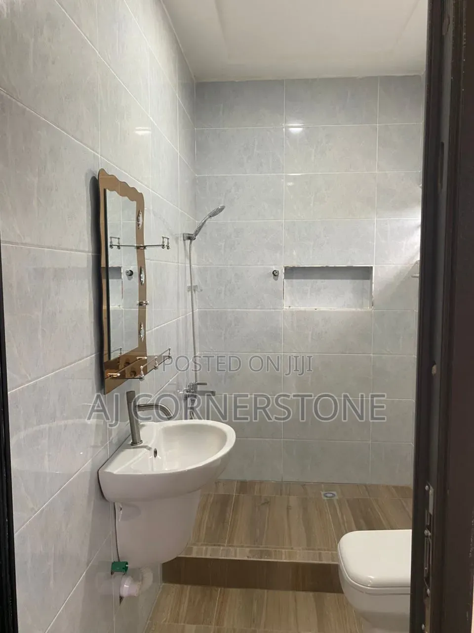2bdrm Apartment in Pokuase for rent in Pokuase