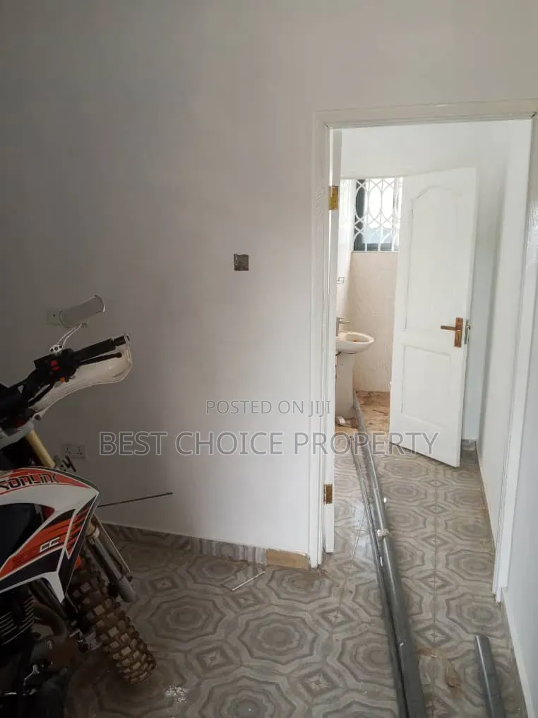 1bdrm Apartment in Teiman, Oyarifa Mall Area for rent in Oyarifa Mall Area
