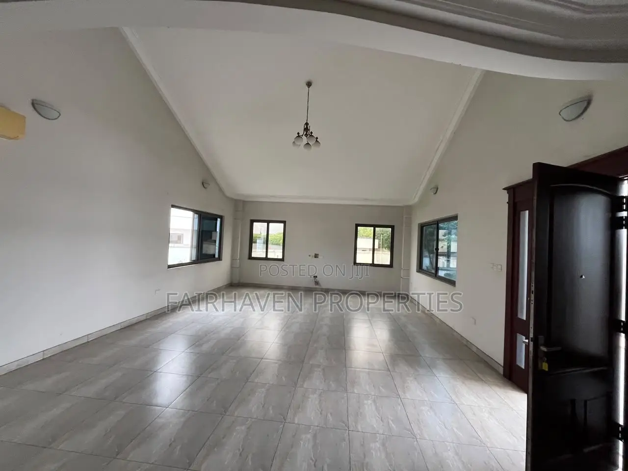 4bdrm Mansion in Airport Hills for rent in Airport Residential Area