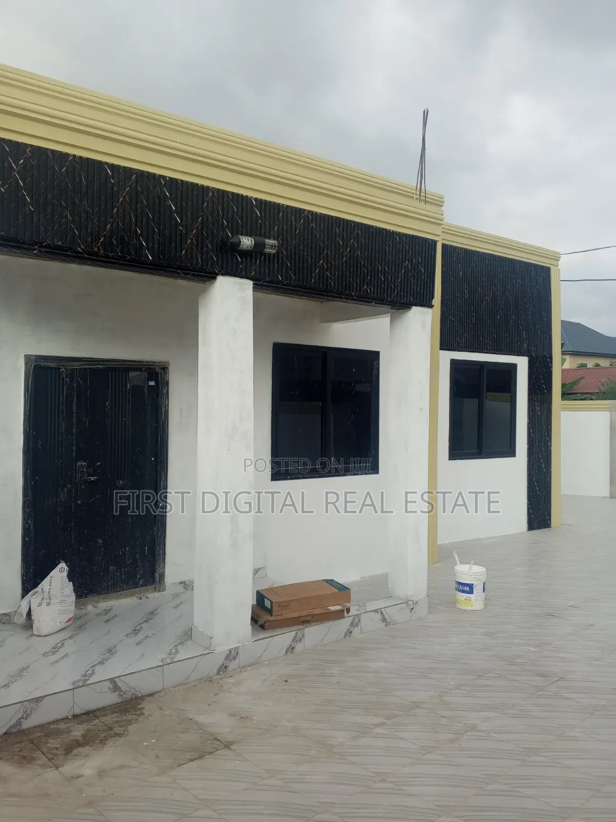 3 Bedroom for Sale in Kasoa Adade in New Market