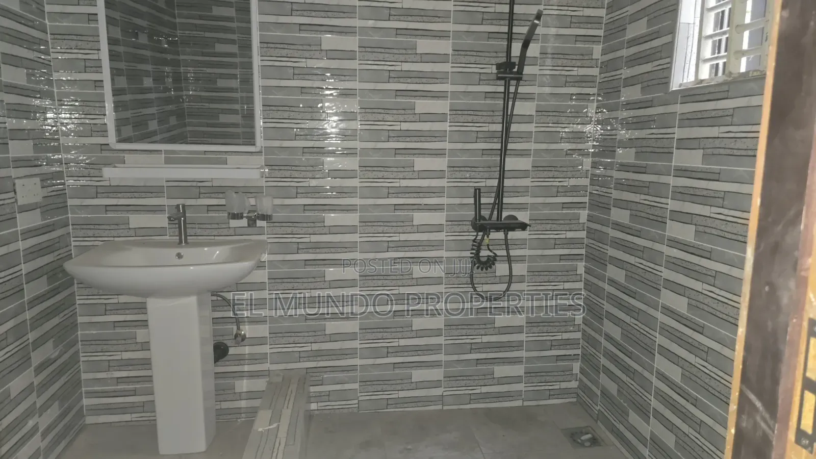 2bdrm Apartment in Pokukrom, Kumasi Metropolitan for rent in Kumasi Metropolitan