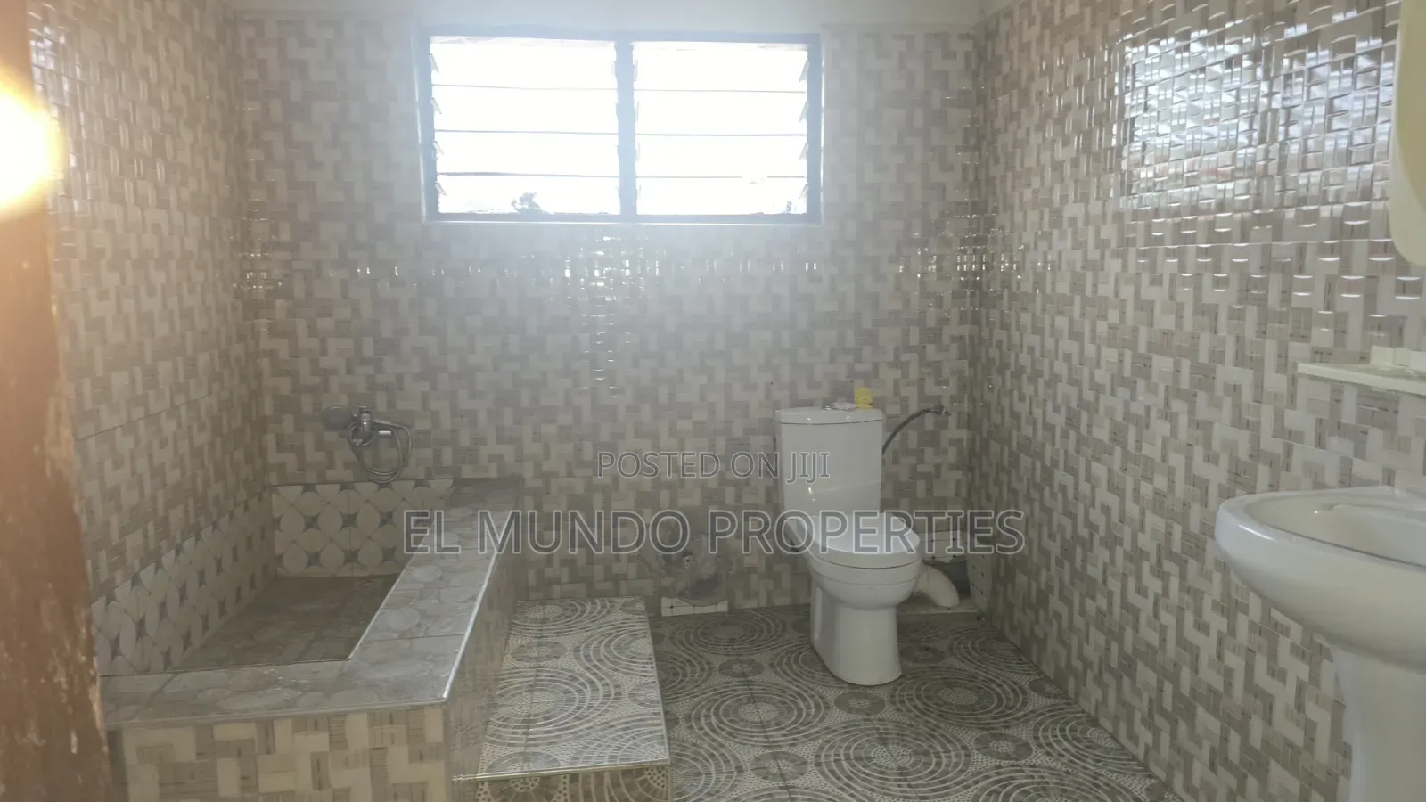 2bdrm Apartment in Asouyeboah, Kumasi Metropolitan for rent in Kumasi Metropolitan