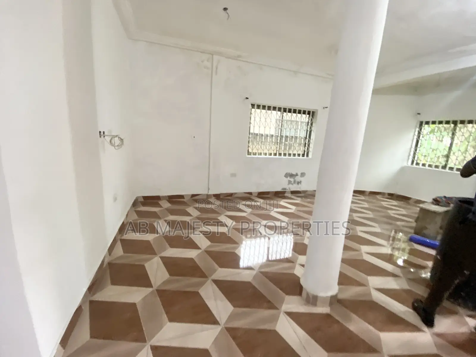 7bdrm Apartment in Ab Majesty, Accra Metropolitan for sale in Accra Metropolitan