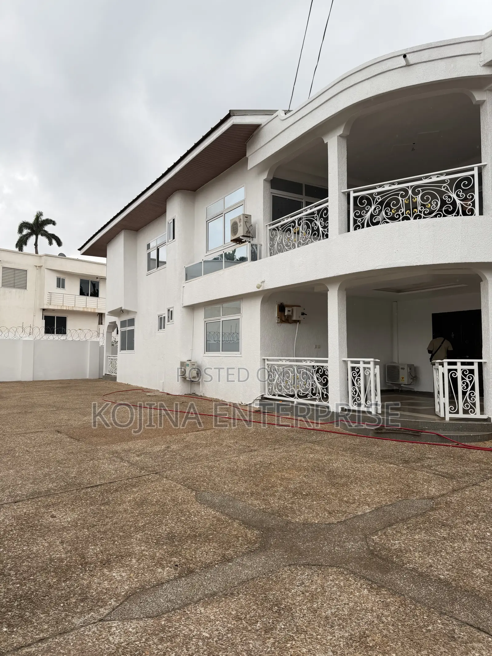 Furnished 6bdrm Mansion in Danyame ( Sammy, Kumasi Metropolitan in Kumasi Metropolitan