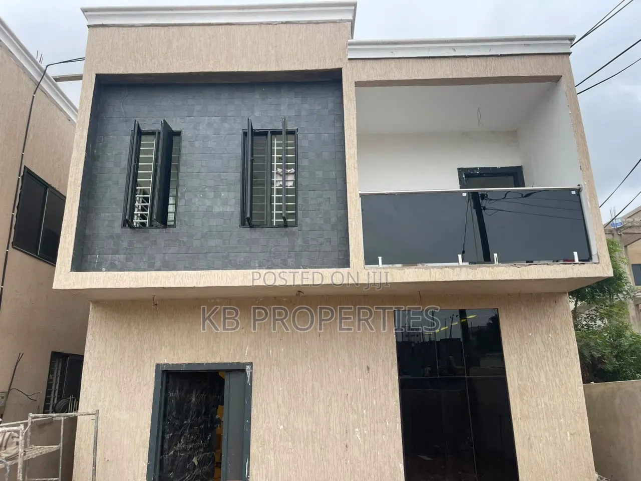 3bdrm House in Kb Properties, Lashibi for sale in Lashibi