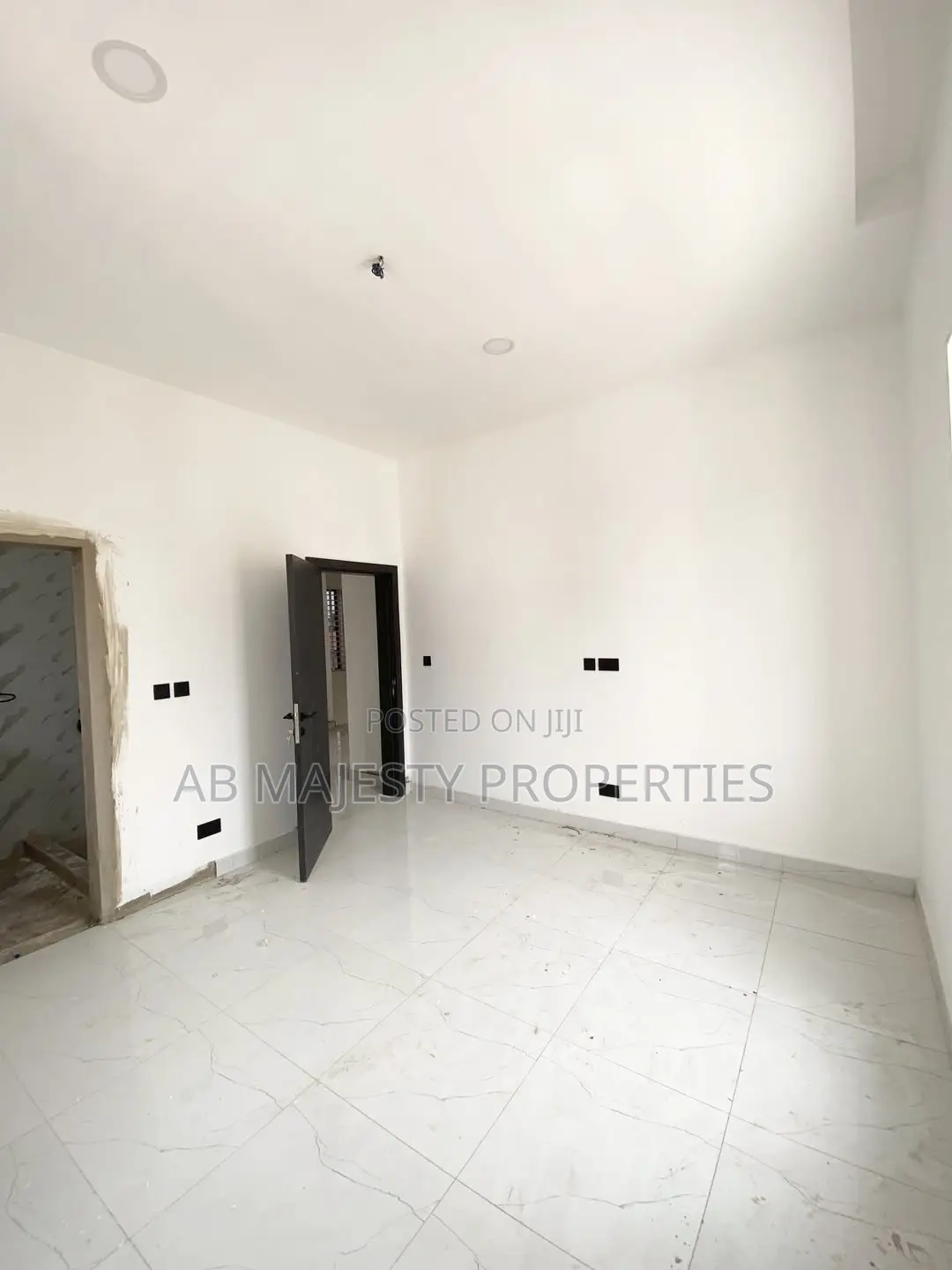 4bdrm House in Accra Metropolitan for sale in Accra Metropolitan
