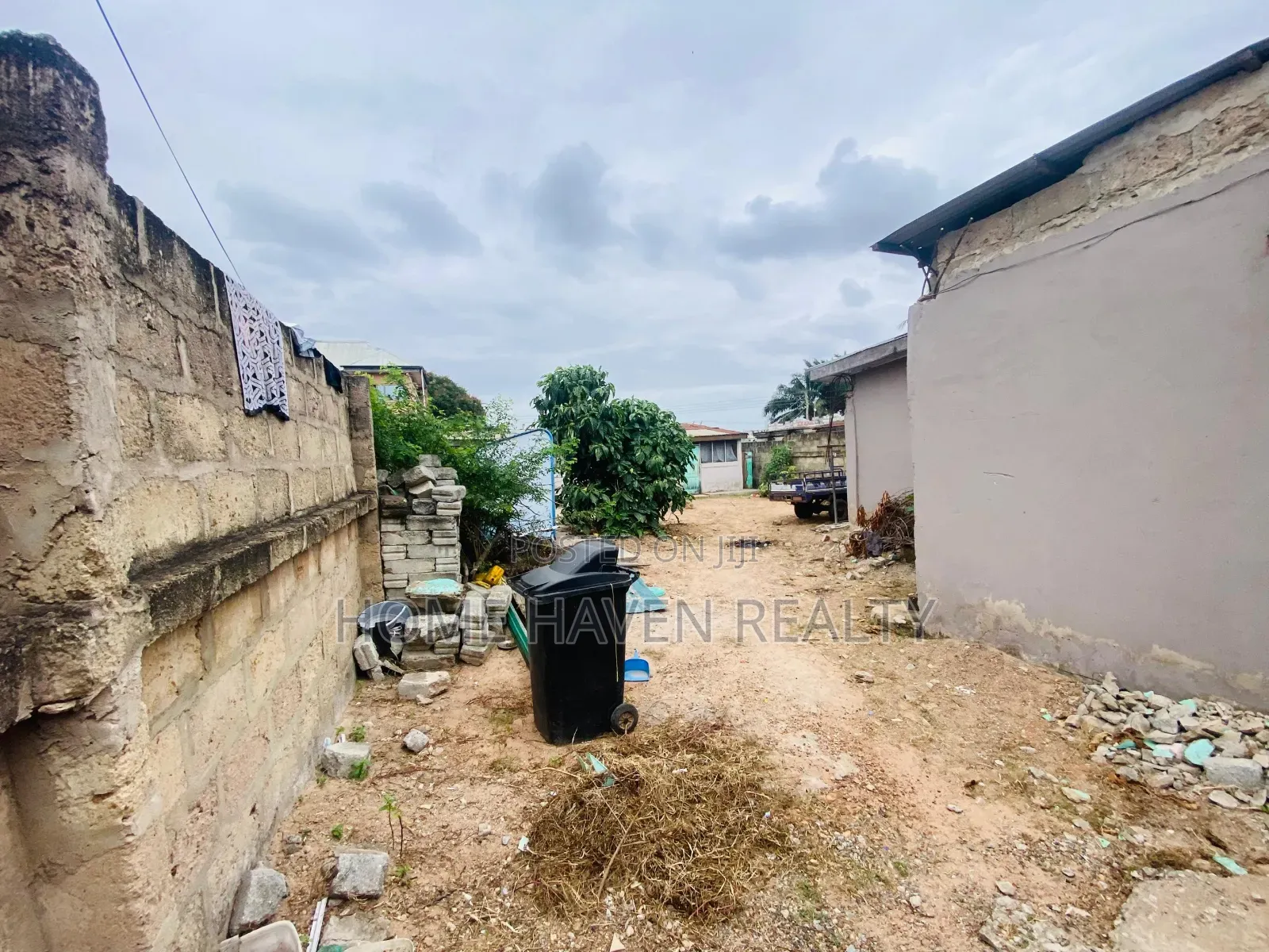 60/120 Plot of Land for Sale at Abeka Tesano Road in Abeka