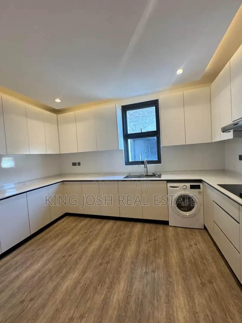 4bdrm House in Spintex, Baatsona Total for rent in Baatsona Total