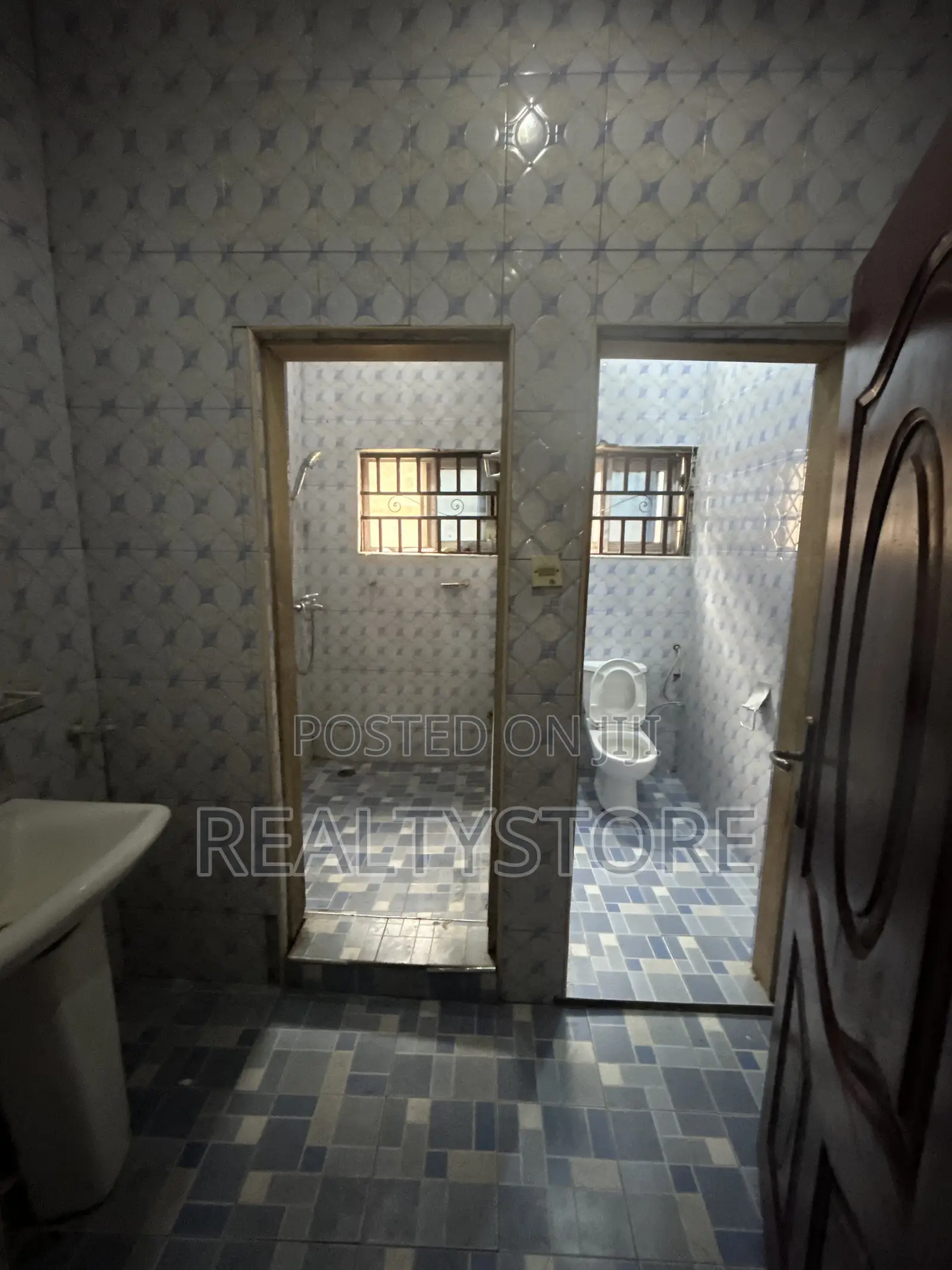2bdrm Apartment in Kfc, Accra Metropolitan for rent in Accra Metropolitan