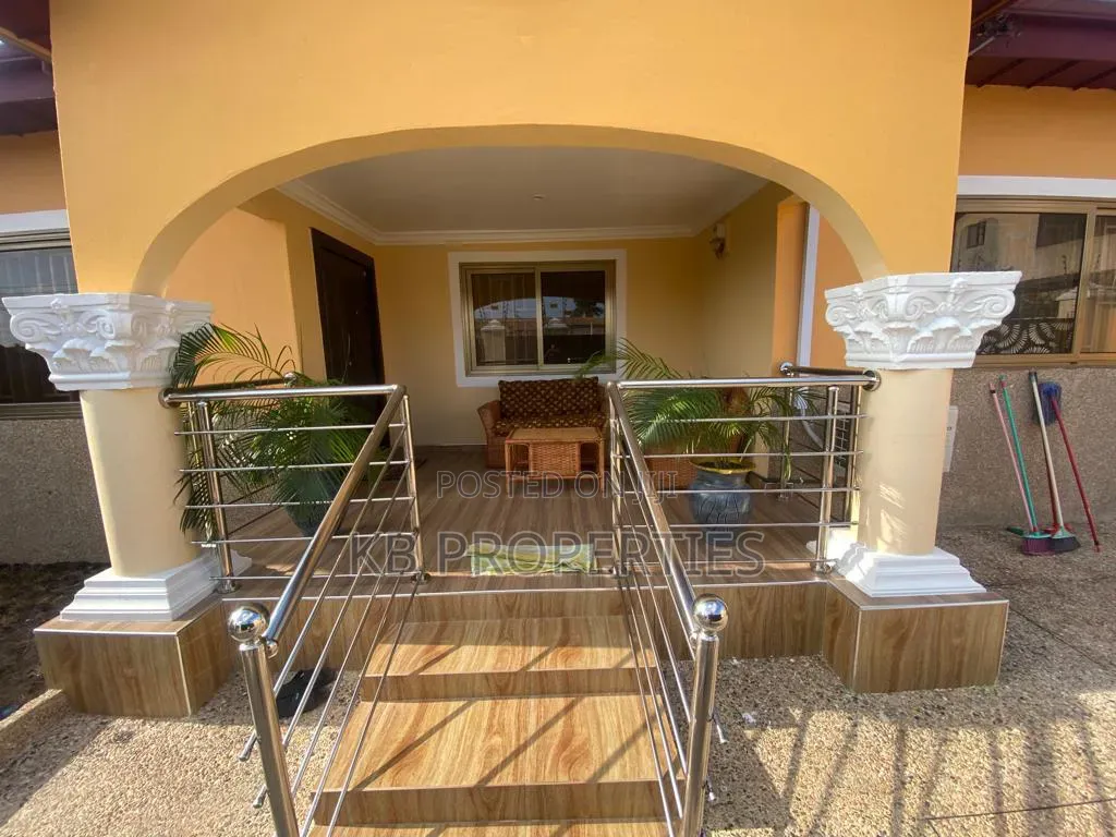 Furnished 5bdrm House in Kb Properties, Baatsona Total for rent in Baatsona Total