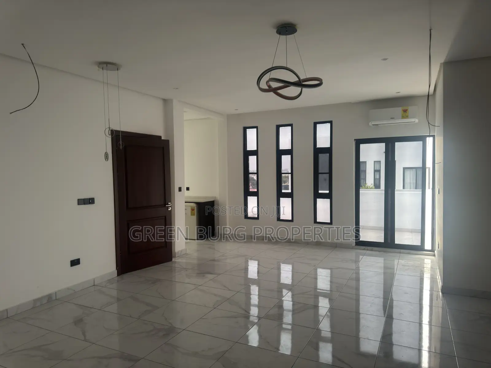 5bdrm House in Green, East Legon for sale in East Legon