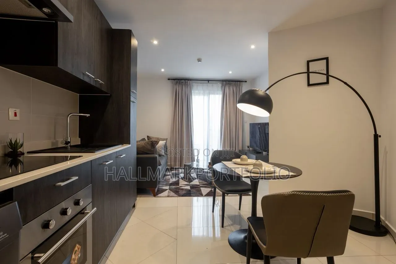 Furnished 1bdrm Apartment in Loxwood, Boundary Road Area for sale in Boundary Road Area