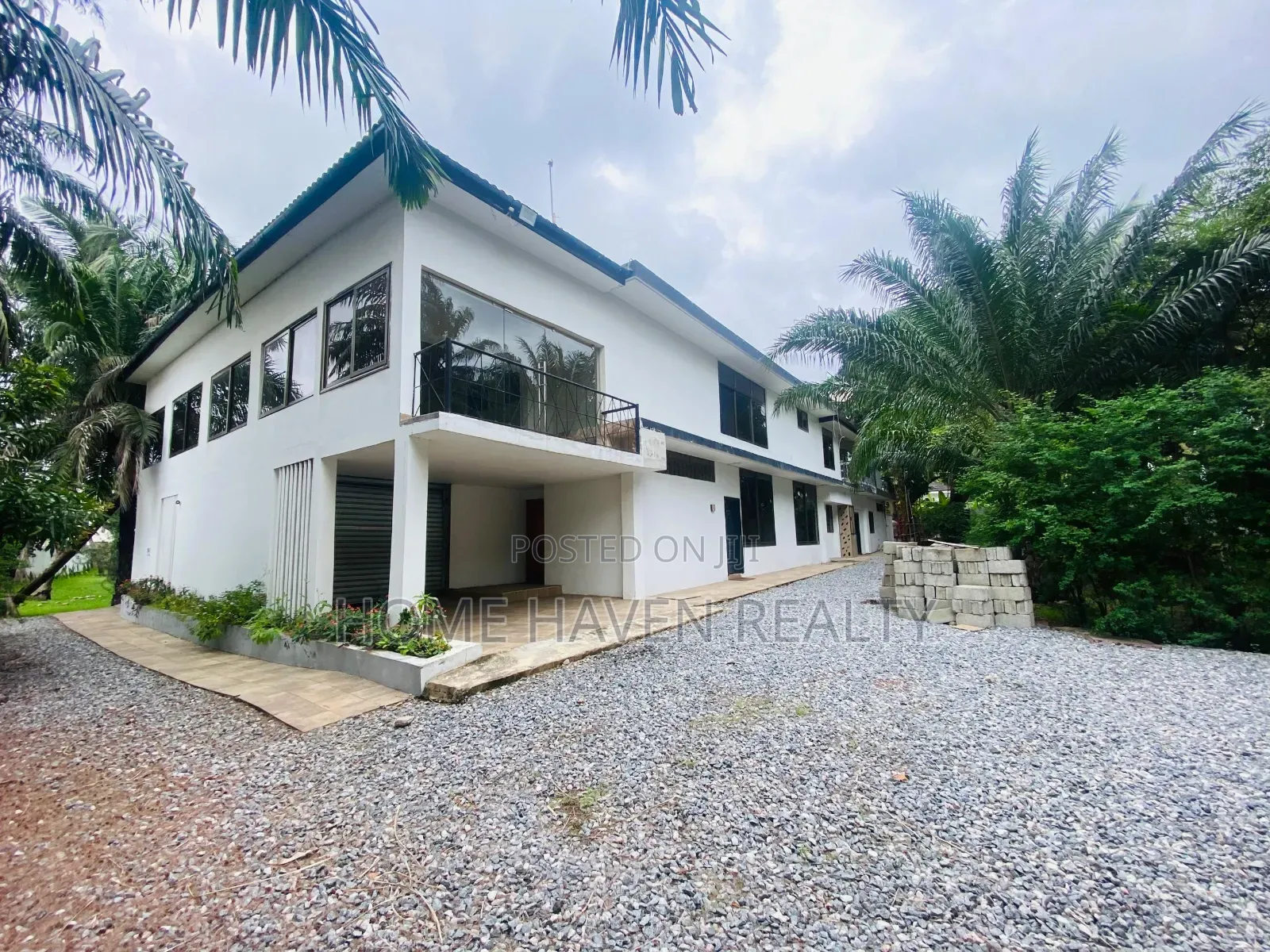 10 Bedroom Office Space for Rent at Cantonment in US Embassy Area