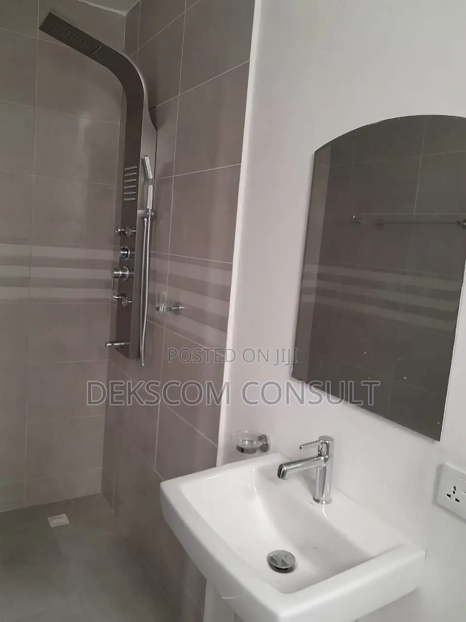 2bdrm Apartment in Labone for rent in Labone