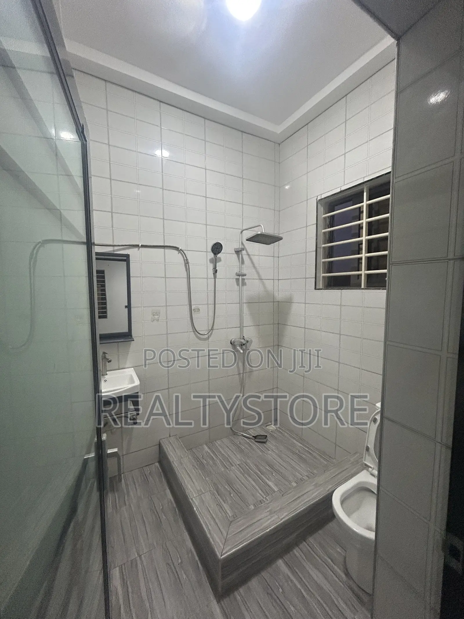 2bdrm Apartment in Taifa Police Station, Accra Metropolitan for rent in Accra Metropolitan