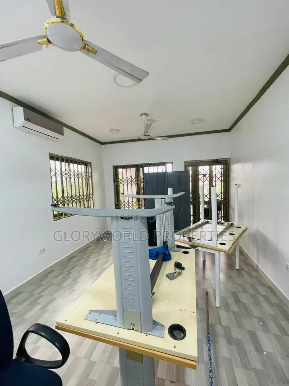 3bdrm Duplex in Baatsona Total for rent in Baatsona Total
