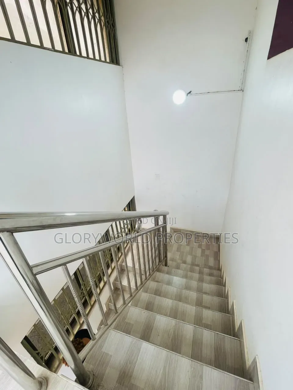 3bdrm Duplex in Baatsona Total for rent in Baatsona Total