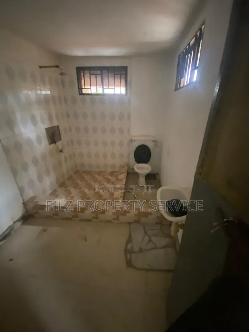 1bdrm Apartment in Church Of Pentecost, Police Station for rent in Police Station