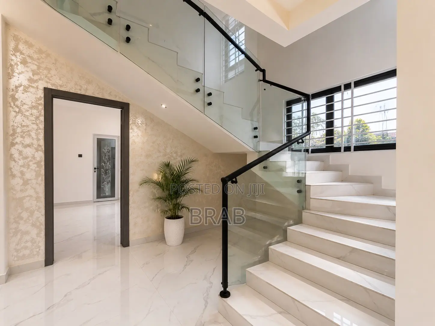 4bdrm House in Accra Metropolitan for sale in Accra Metropolitan
