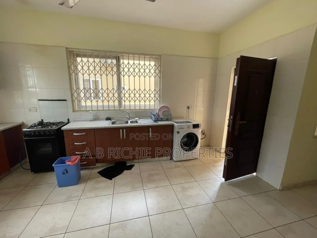 Furnished 4bdrm House in Ab Richie Properties, Mile 7 for rent in Mile 7