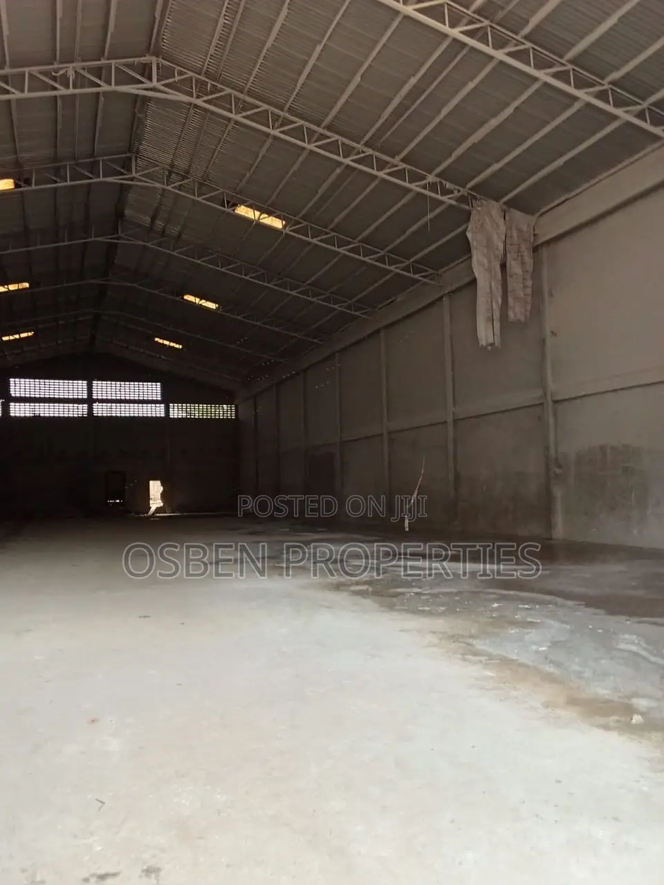 750 Square Meters Warehouse for Rent at Spintex in Spintex
