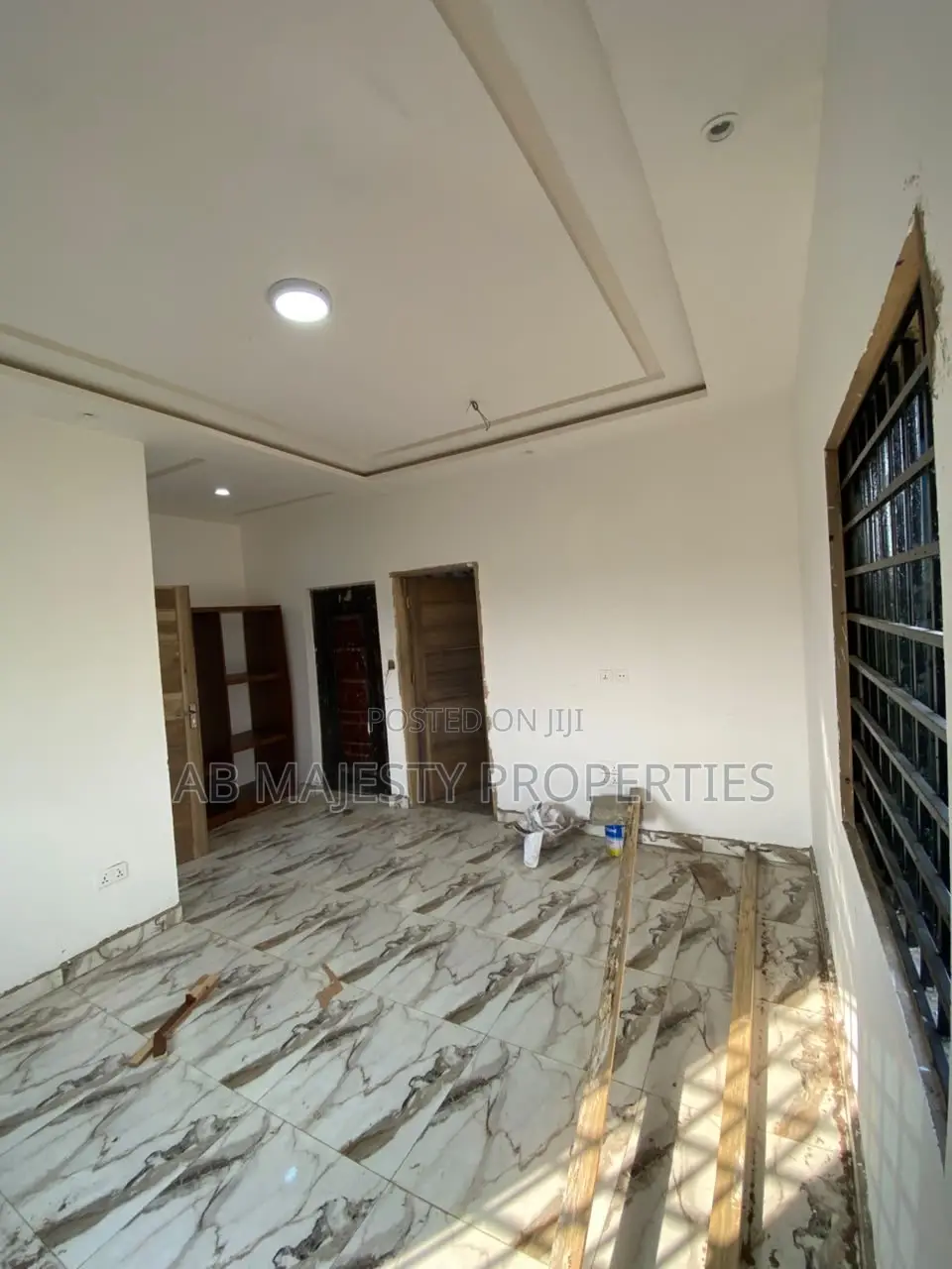 1bdrm Apartment in Ab Majesty, School Junction for rent in School Junction