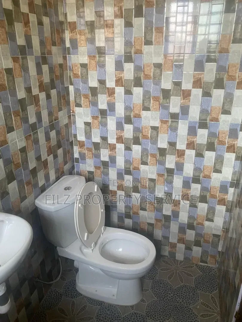 1bdrm Apartment in Wusconsin, North Legon for rent in North Legon