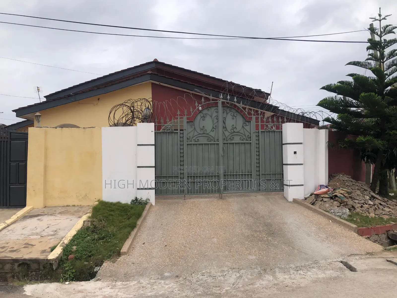 2bdrm House in Teshie Greda Estate, Accra Metropolitan for sale in Accra Metropolitan