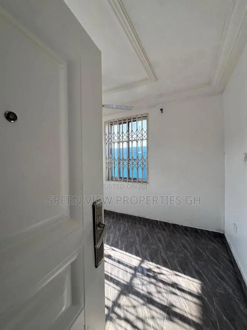 3bdrm Duplex in Ga South Municipal for sale in Ga South Municipal