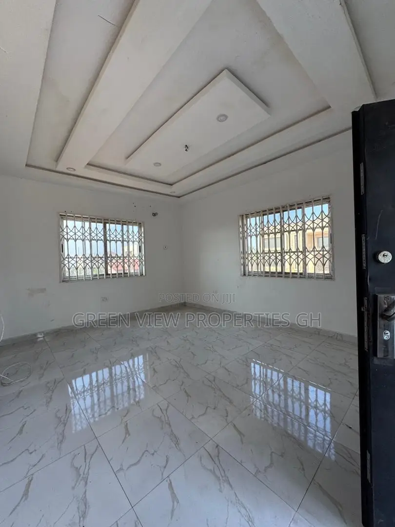 3bdrm Duplex in Ga South Municipal for sale in Ga South Municipal