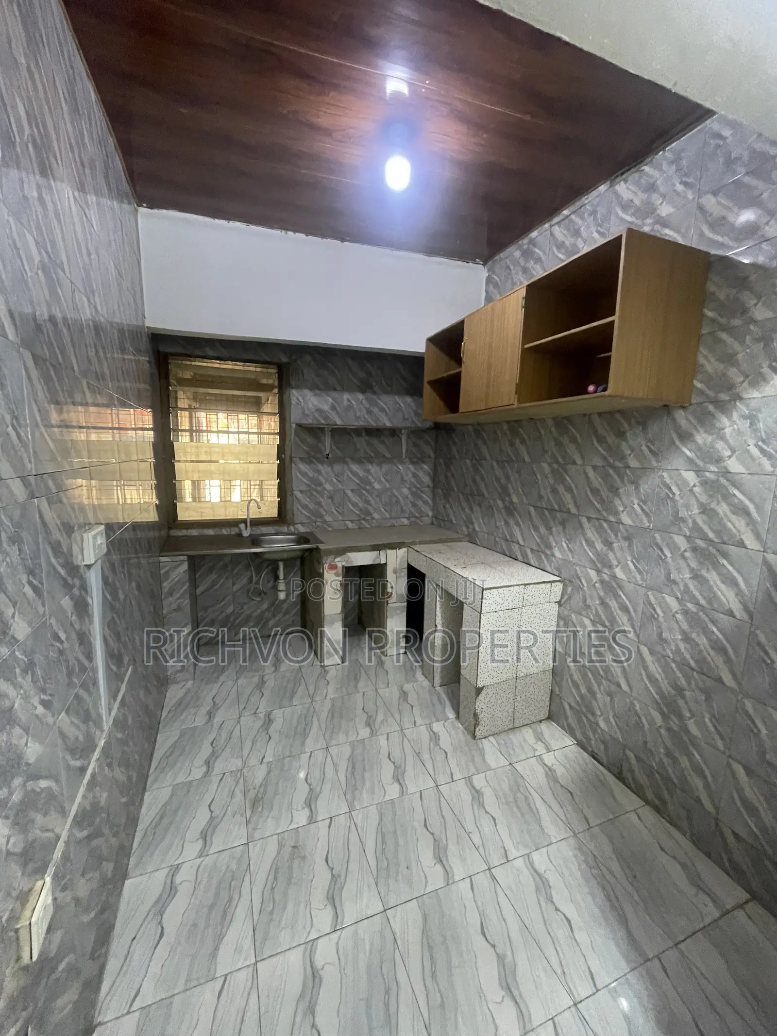 1bdrm Apartment in Richvon Properties, Baatsona Total for rent in Baatsona Total
