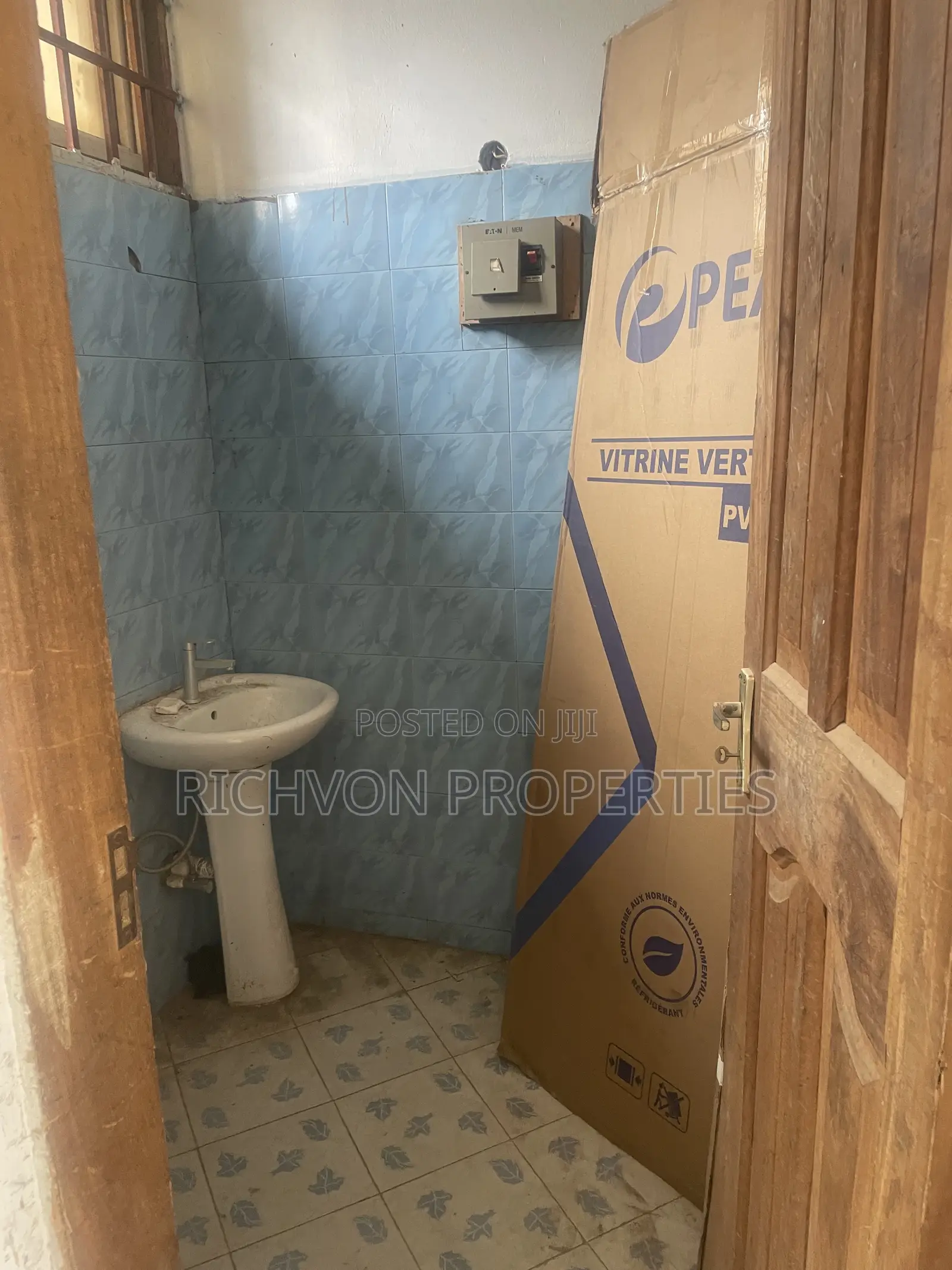 A Single Shop for Rent at Spintex Kotobabi in Baatsona Total