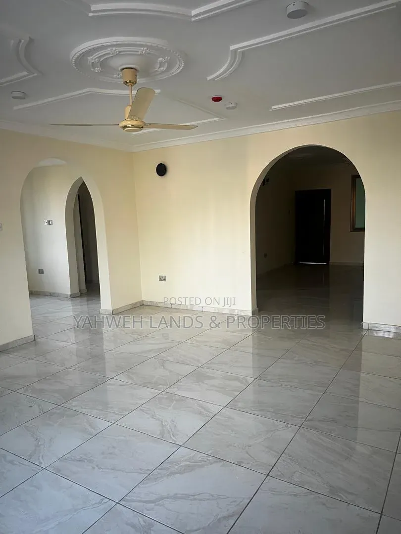 4bdrm House in Borteyman, Baatsona Total for rent in Baatsona Total