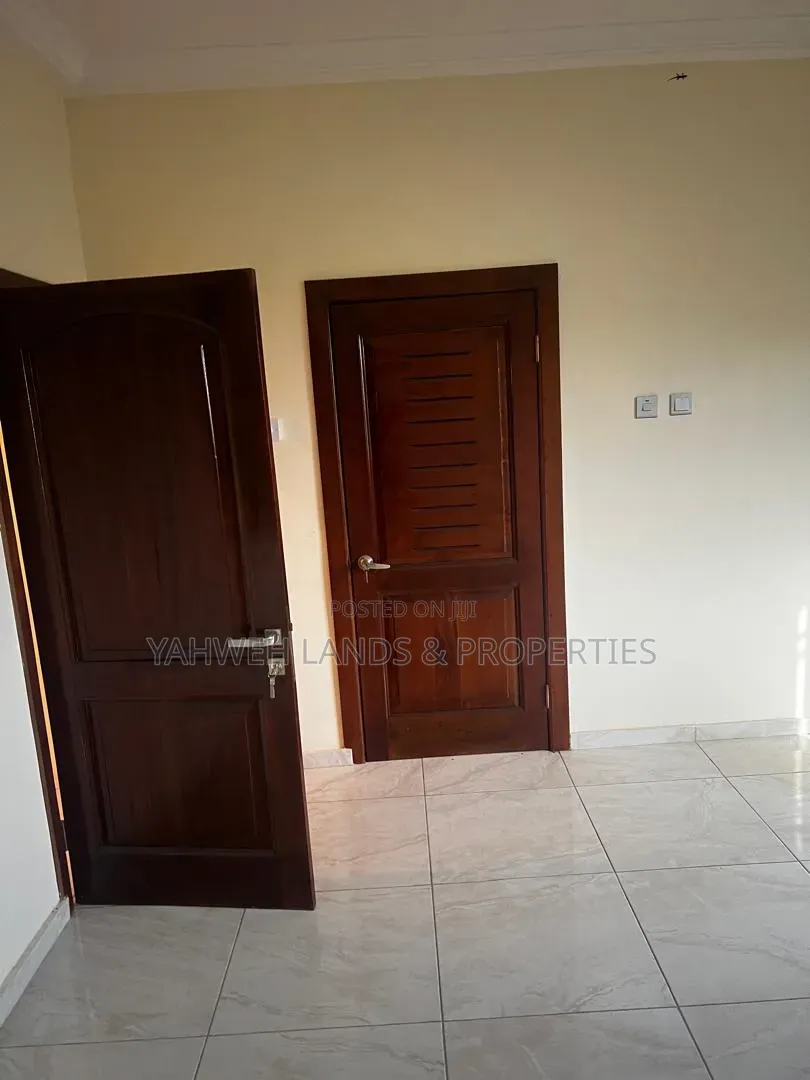 4bdrm House in Borteyman, Baatsona Total for rent in Baatsona Total