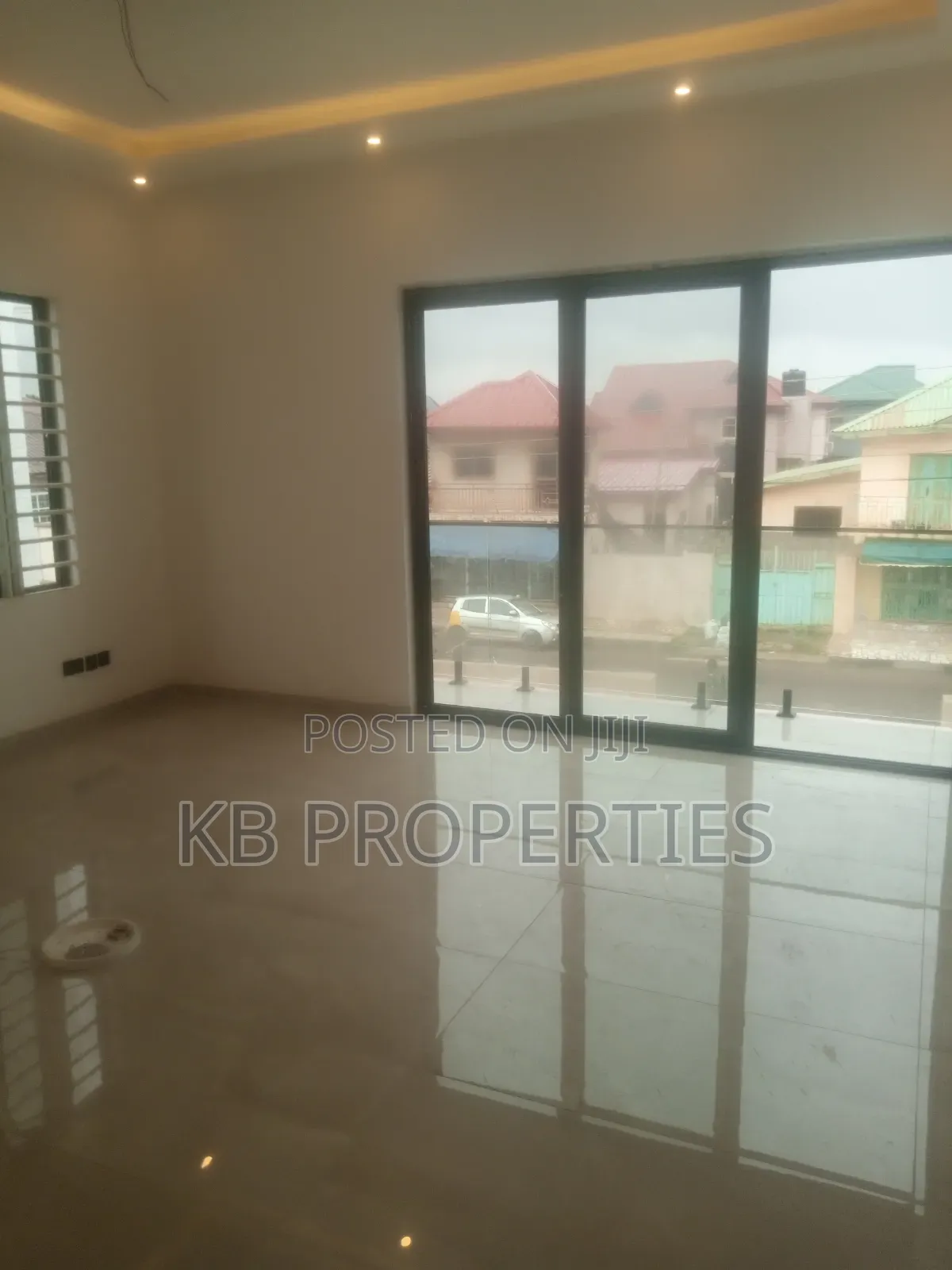 5bdrm Duplex in Kb Properties, Coca Cola for sale in Coca Cola