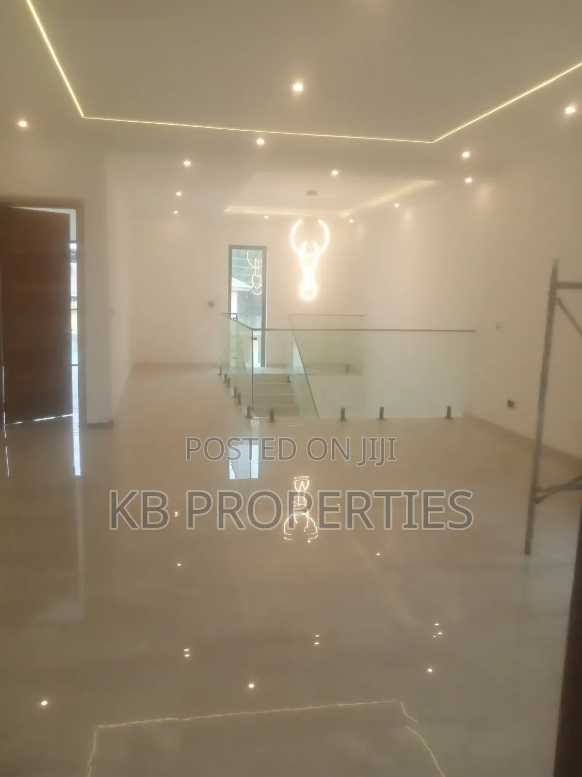 5bdrm Duplex in Kb Properties, Coca Cola for sale in Coca Cola