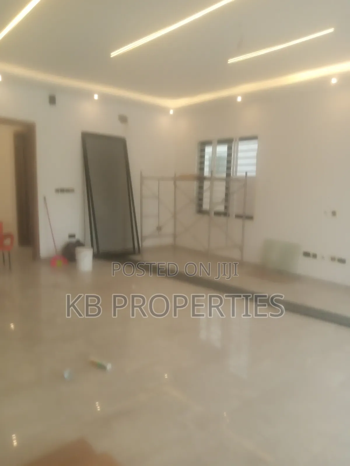5bdrm Duplex in Kb Properties, Coca Cola for sale in Coca Cola