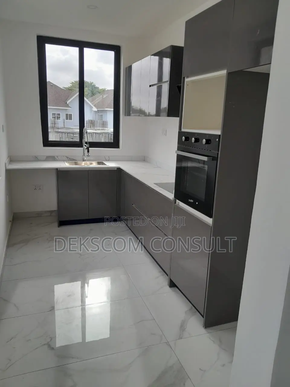 2bdrm Apartment in Labone for rent in Labone