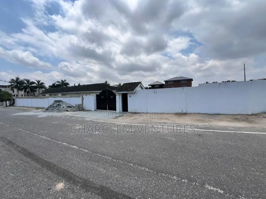 8bdrm House in Charclem Ventures, East Legon for rent in East Legon