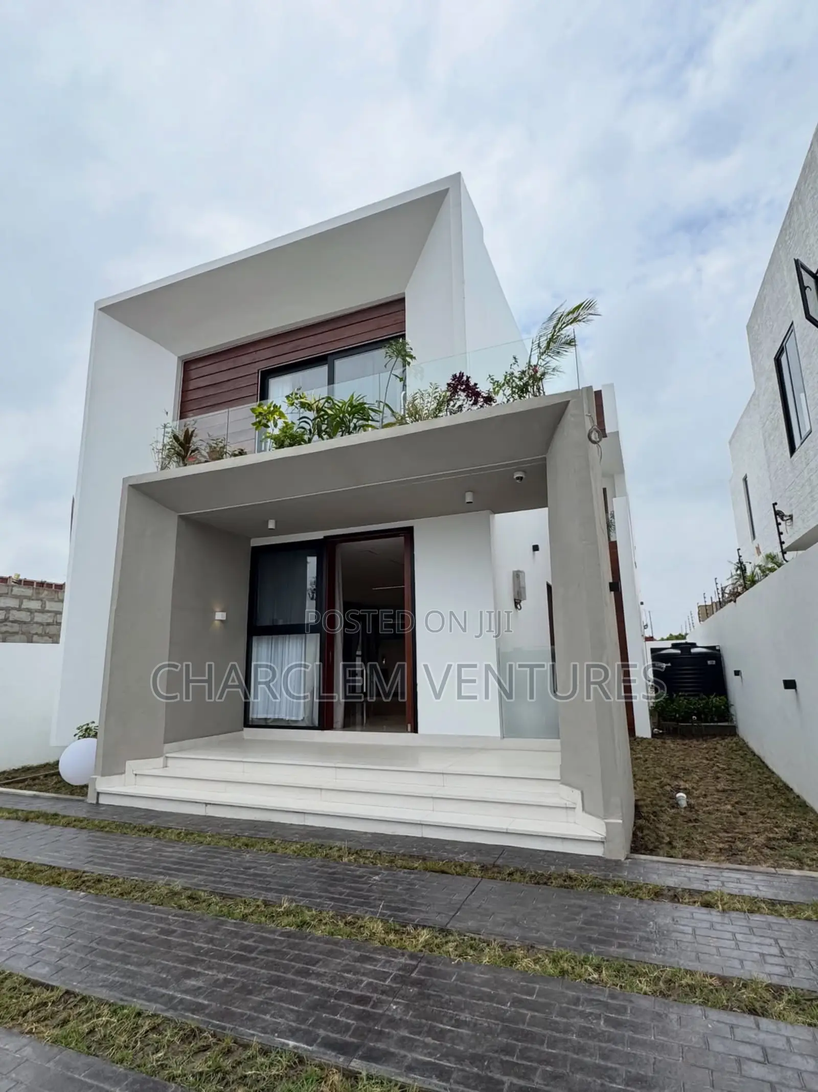 4bdrm House in Charclem Ventures, East Legon for sale in East Legon