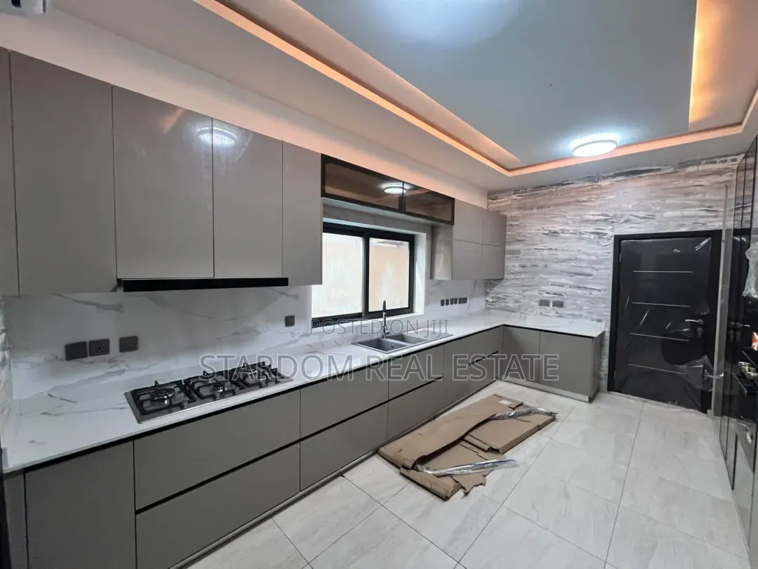 5bdrm Duplex in East Legon, Ghana Link Area for rent in Ghana Link Area