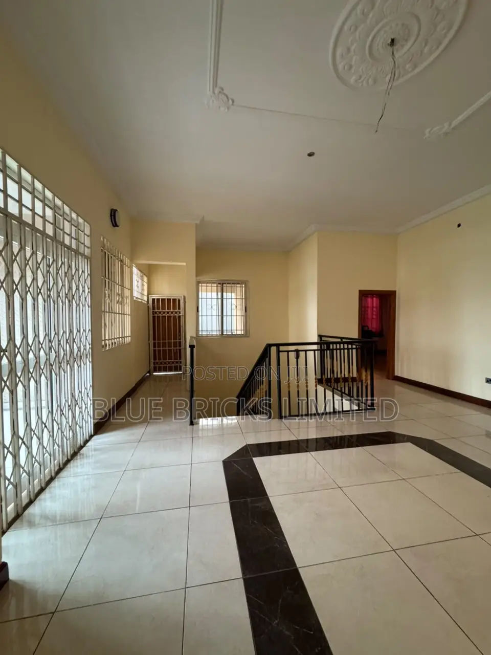 5bdrm House in Airport Hills for rent in Airport Residential Area