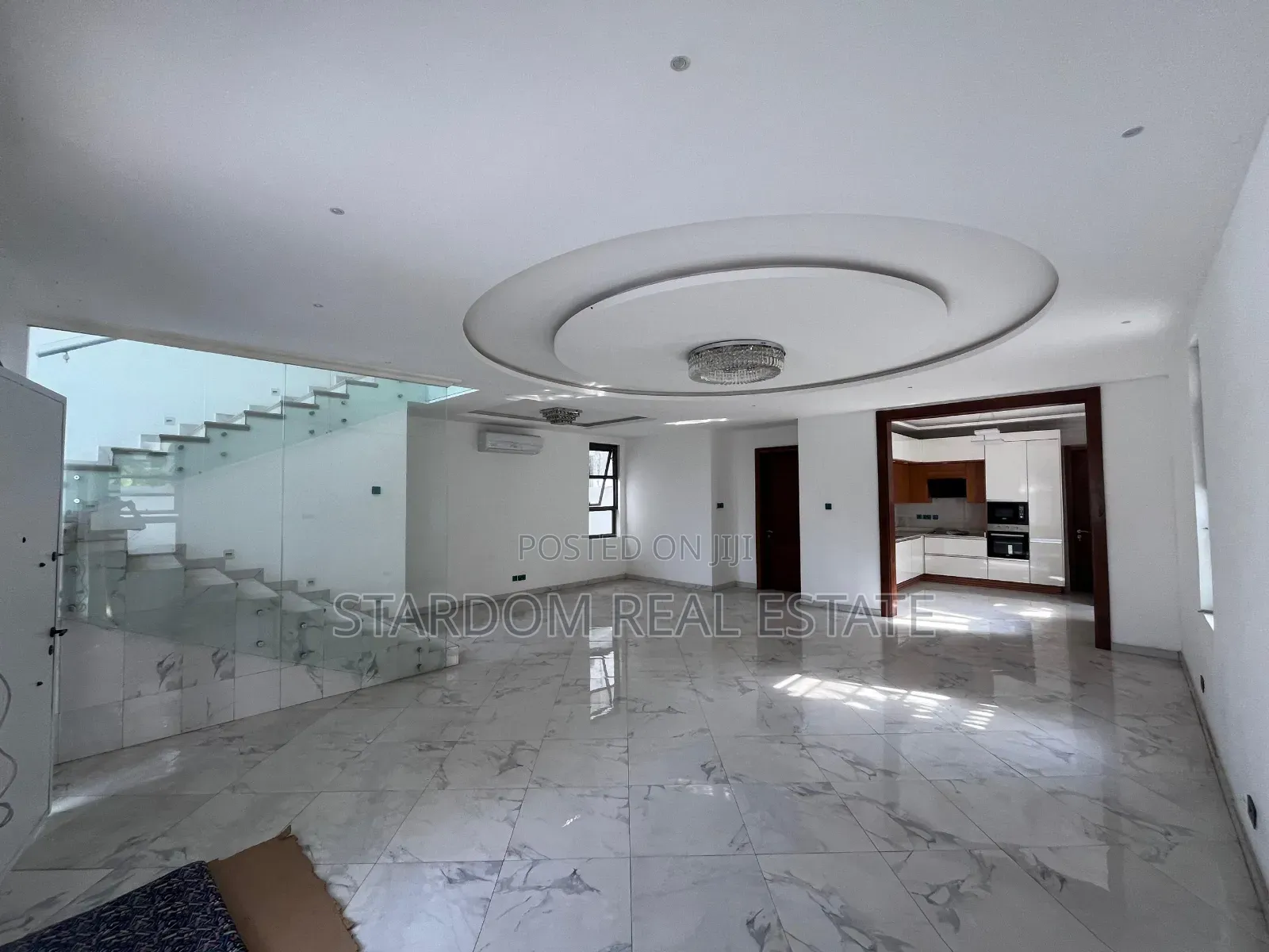 4bdrm Duplex in East Legon, American House for rent in American House