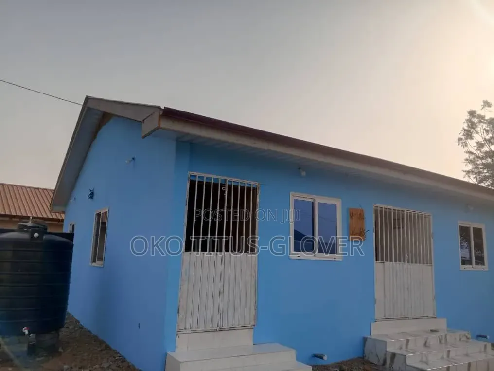 Furnished Mini Flat in Sege for sale in Sege