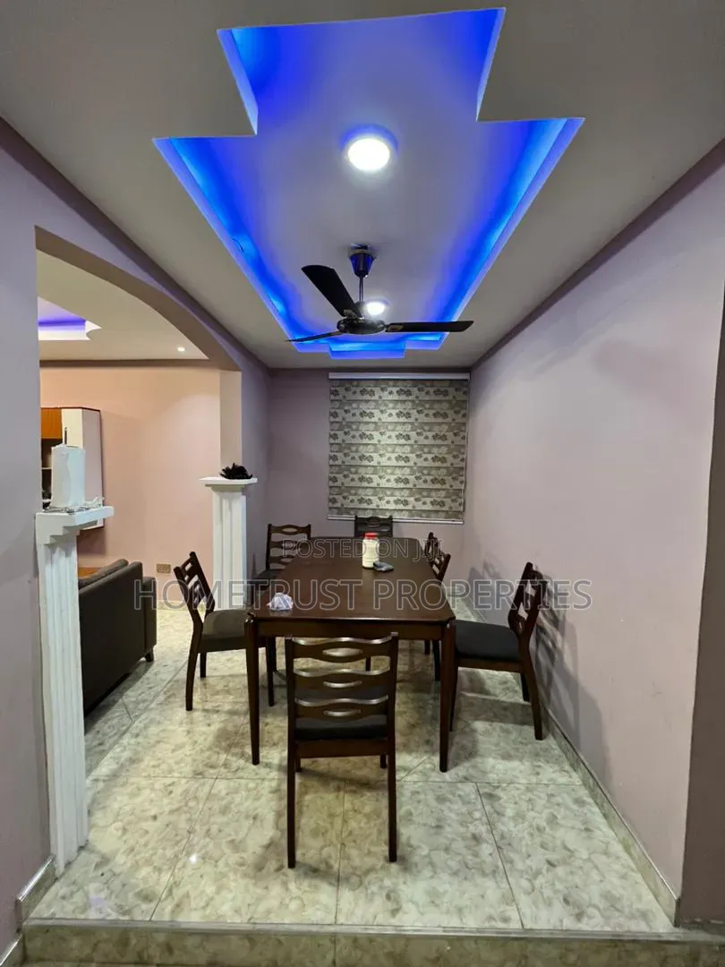 5bdrm Duplex in Ablekuma Olebu for sale in Olebu